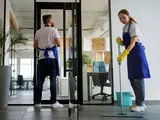 Professioneel Schoonmaker Kantoren 