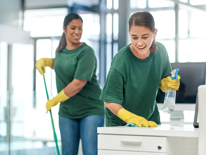 Schoonmaakmedewerker